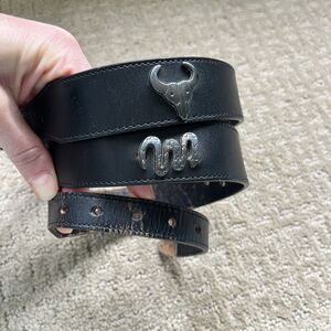 Vintage USA made SOUTHWESTERN leather belt 36 Black CONCHO Silver Creek Navajo